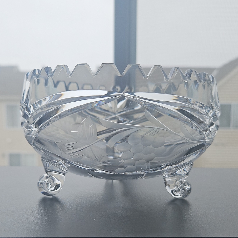 Vintage Elegant Crystal Three Footed Bowl With Grape Design